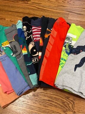 Boys 4t tshirt bundle